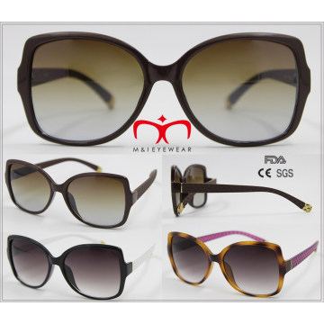 Fashionable and Hot Selling Plastic Sunglasses (WSP601538)